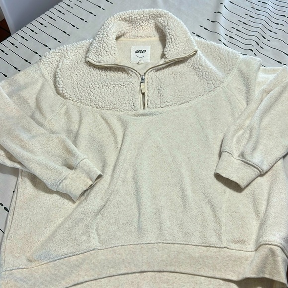 aerie Tops - Aerie Sherpa 1/4 Zip Long Sleeve Cream Top.  Size Medium.